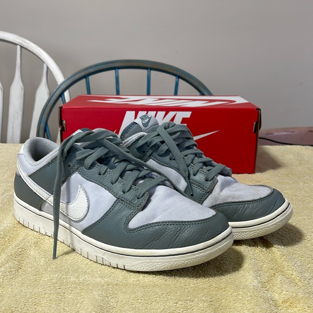 Nike Dunk Low Retro mens 9